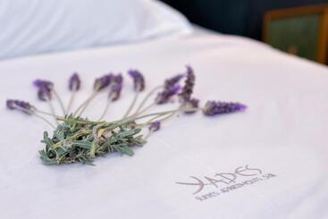 Yades Suites & Spa   Adults Only - Naousa