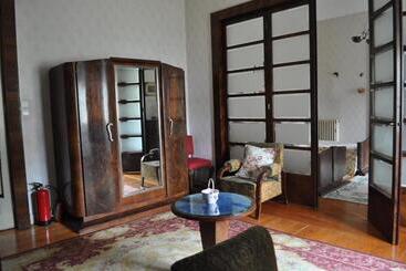 تختخواب و صبحانه Casa Da Espinhosa