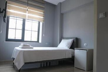 çalişkanlar Otel