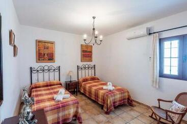 شقق خاصة سياحية Casa Rural Cortijo Picuales Torrox By Ruralidays
