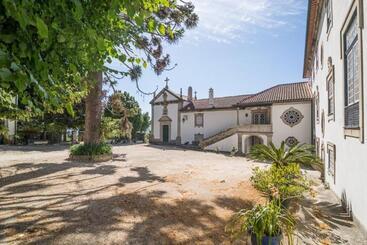 هتل Quinta De Santa Júlia