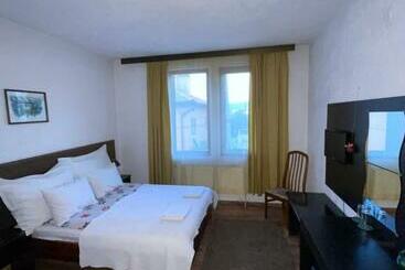 پانسیون Guest House Elit