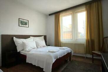 پانسیون Guest House Elit