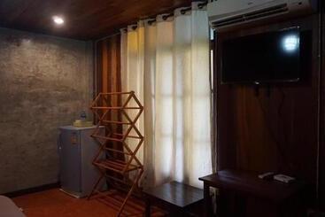 Pooma Resort