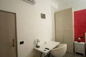 تختخواب و صبحانه Homelink Firenze  The Key