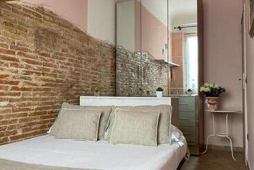تختخواب و صبحانه Homelink Firenze  The Key