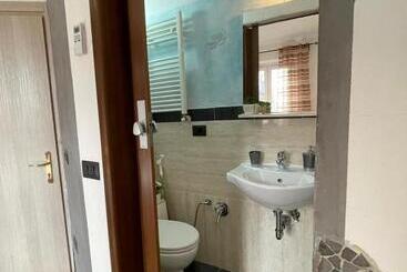تختخواب و صبحانه Homelink Firenze  The Key