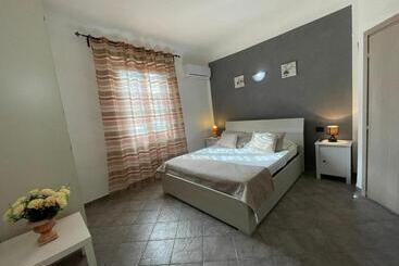 تختخواب و صبحانه Homelink Firenze  The Key