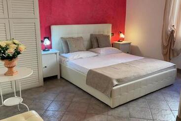 تختخواب و صبحانه Homelink Firenze  The Key