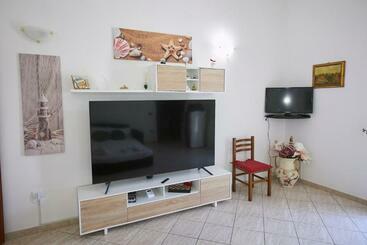 تختخواب و صبحانه Sweet Home Rosa