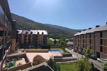 Apartaments Sort Pirineus