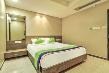 ホテル Treebo Sriz Cozy Seethamadhara