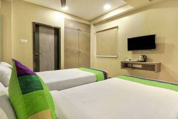 ホテル Treebo Sriz Cozy Seethamadhara