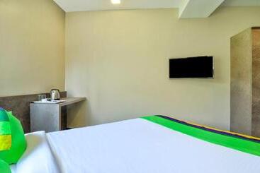 ホテル Treebo Sriz Cozy Seethamadhara