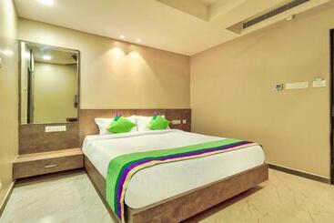 ホテル Treebo Sriz Cozy Seethamadhara