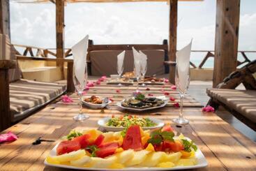 Jambo Beach Hotel Paje
