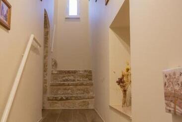 La Traversa B&b