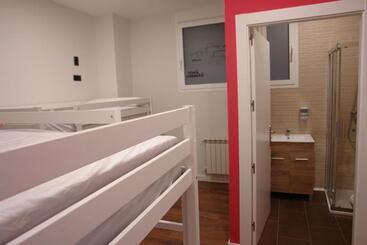 پانسیون Hostel Trovadores