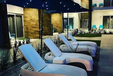 The Cove Boutique Hotel Adults Only