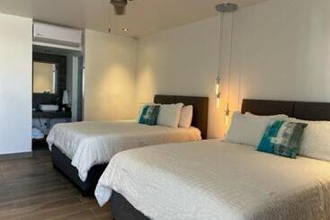 The Cove Boutique Hotel Adults Only