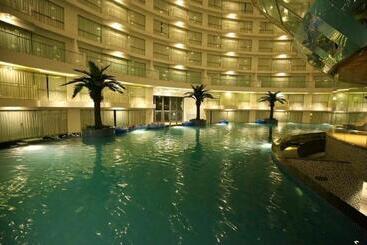 7 Star Weekend Studio At Rajhans Belliza By Global Hospitality