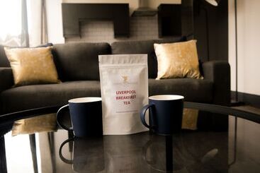New Oxford House Apartments By Happy Days
