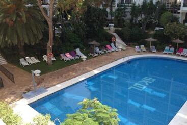 Skol Apartments Marbella   Block C