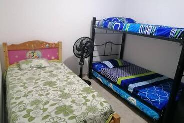 آپارتمانهای توریستها Bienvenido A Tu Segundo Hogar A Dos Cuadras Del Centro Recreaciónal Lagos Club Comfatolima