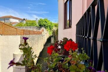 Laranjal Guesthouse