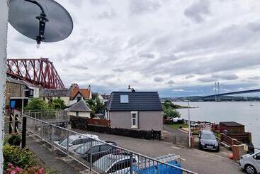 Three Bridges Waterfront
