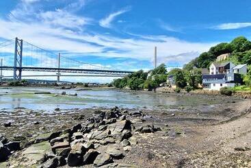 Three Bridges Waterfront