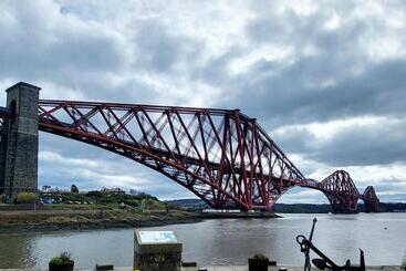 Three Bridges Waterfront