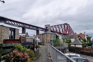 Three Bridges Waterfront