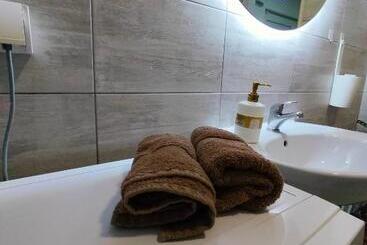 A1   Airport Belgrade Apartment