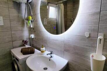 A1   Airport Belgrade Apartment