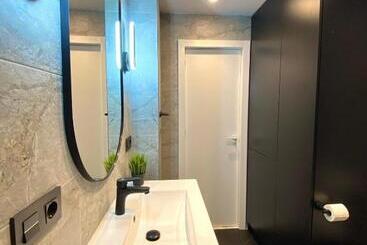 Alora Home   Hostatel