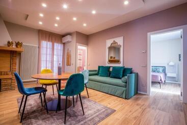 تختخواب و صبحانه Villa Elia Suite Room