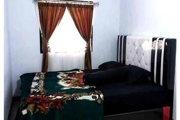 آپارتمان‌های توریست‌ها Situ Gede Indah Homestay