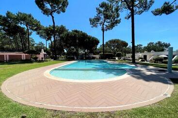Vilamoura Golf Studio With Pool By Homing