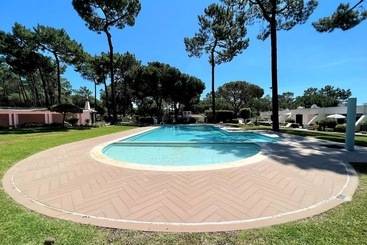 Vilamoura Golf Studio With Pool By Homing