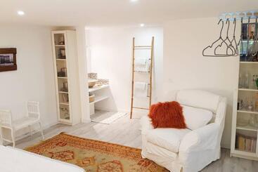 Hossegor Yog Studio