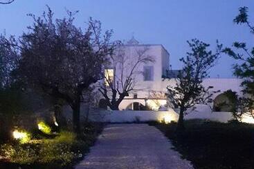 تختخواب و صبحانه Masseria San Martino
