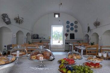 تختخواب و صبحانه Masseria San Martino