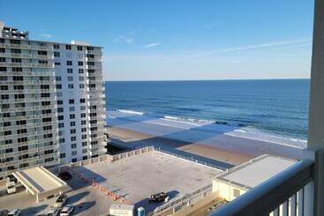 Daytona Beach Resort #1219