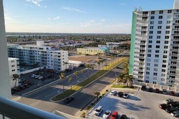Daytona Beach Resort #1219