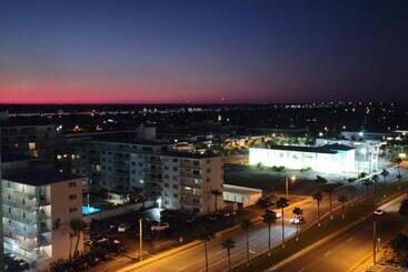 Daytona Beach Resort #1219