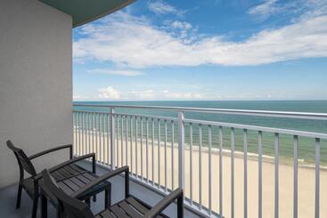 هتل Courtyard By Marriott Myrtle Beach Oceanfront