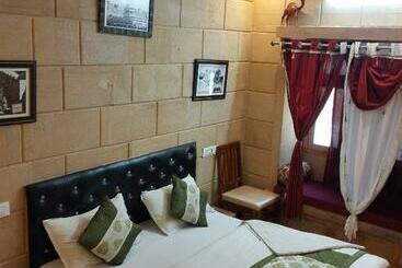هتل Jaswant Palace