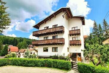 پانسیون Casa Florescu