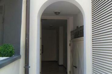 پانسیون Guest House Attico Della Vittoria